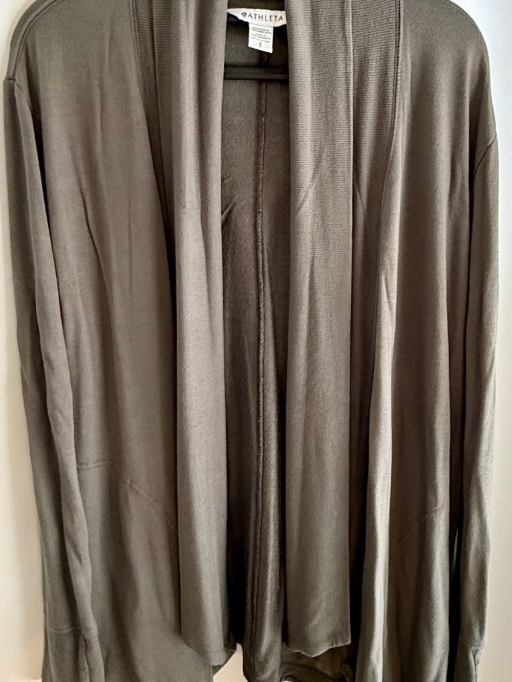 Women’s Athleta Pyranama sweater wrap in gray size small